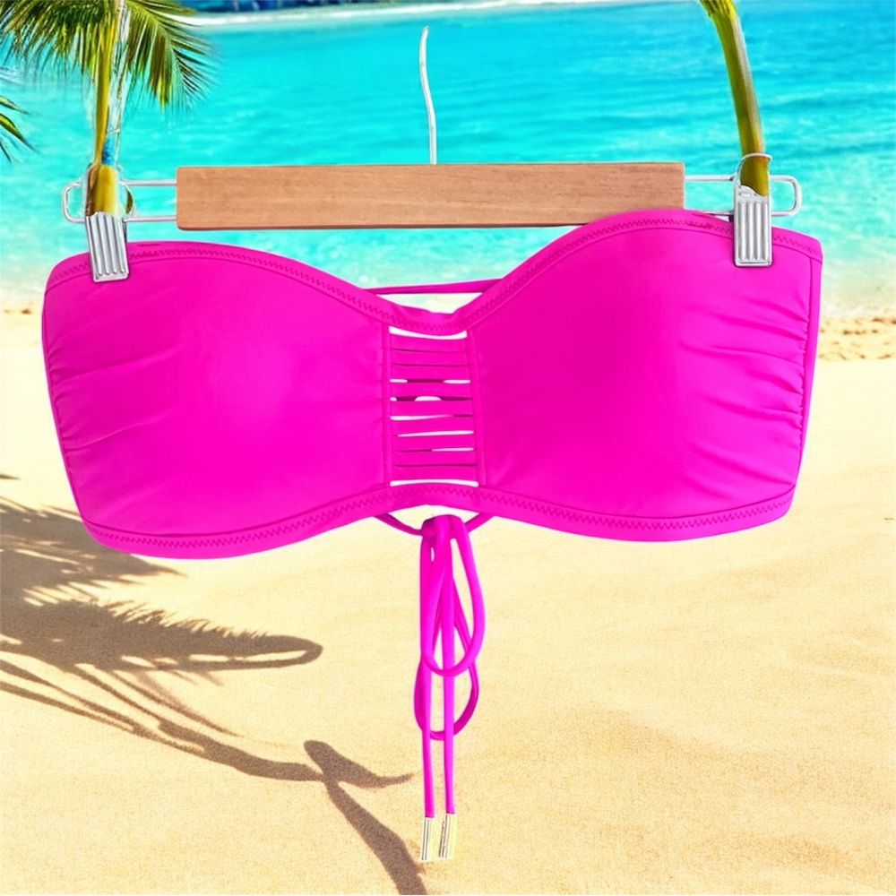 RED Carter women’s Swim Top